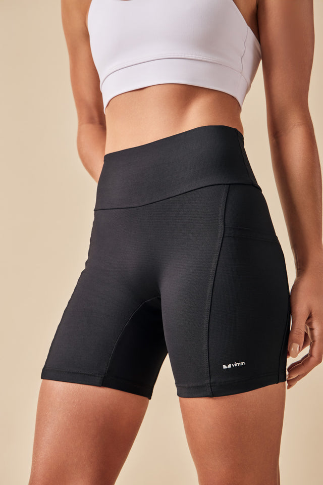 Shorts Medium Essential - Preto